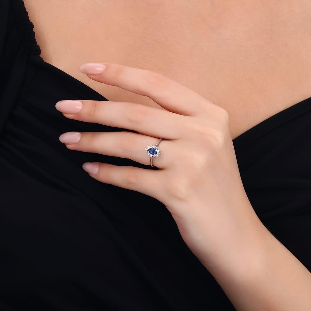 0.85 Carat Solitaire Teardrop Sapphire Diamond Ring