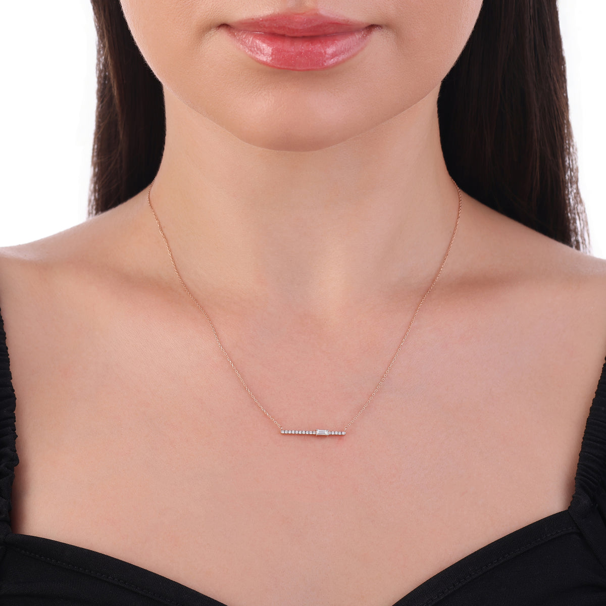 0.17 Karat Baget Pırlanta Kolye