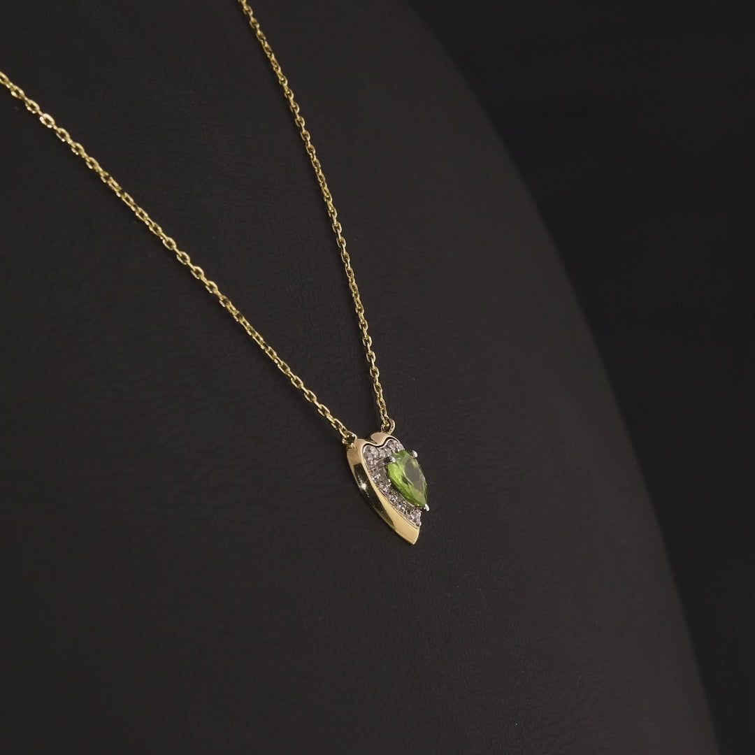 0.49 Karat Kalp Peridot Pırlanta Kolye