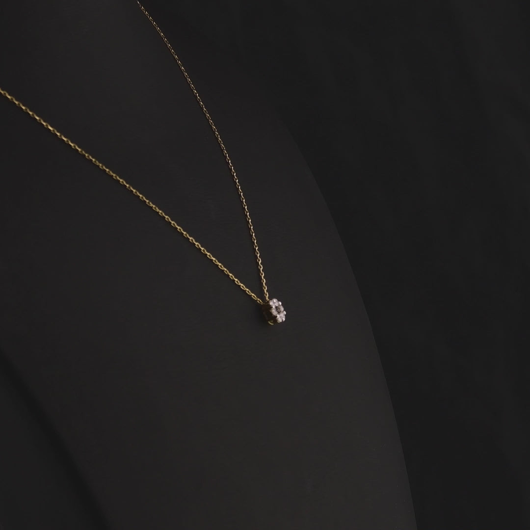 0.20 Karat Pırlanta Kolye