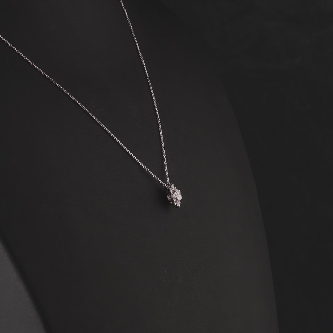 0.39 Karat Flora Pırlanta Kolye