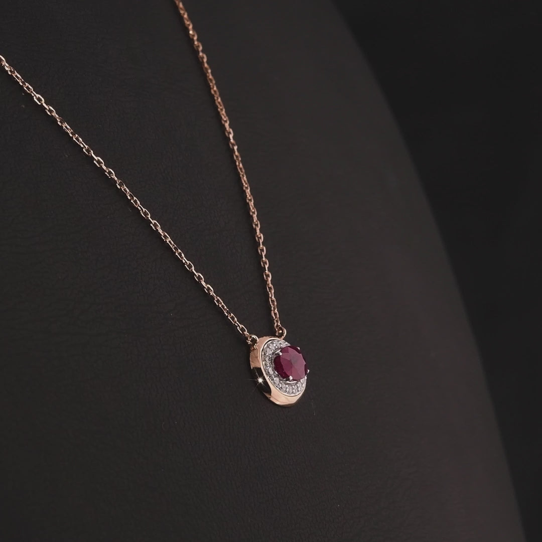 0.59 Karat Oval Yakut Pırlanta Kolye