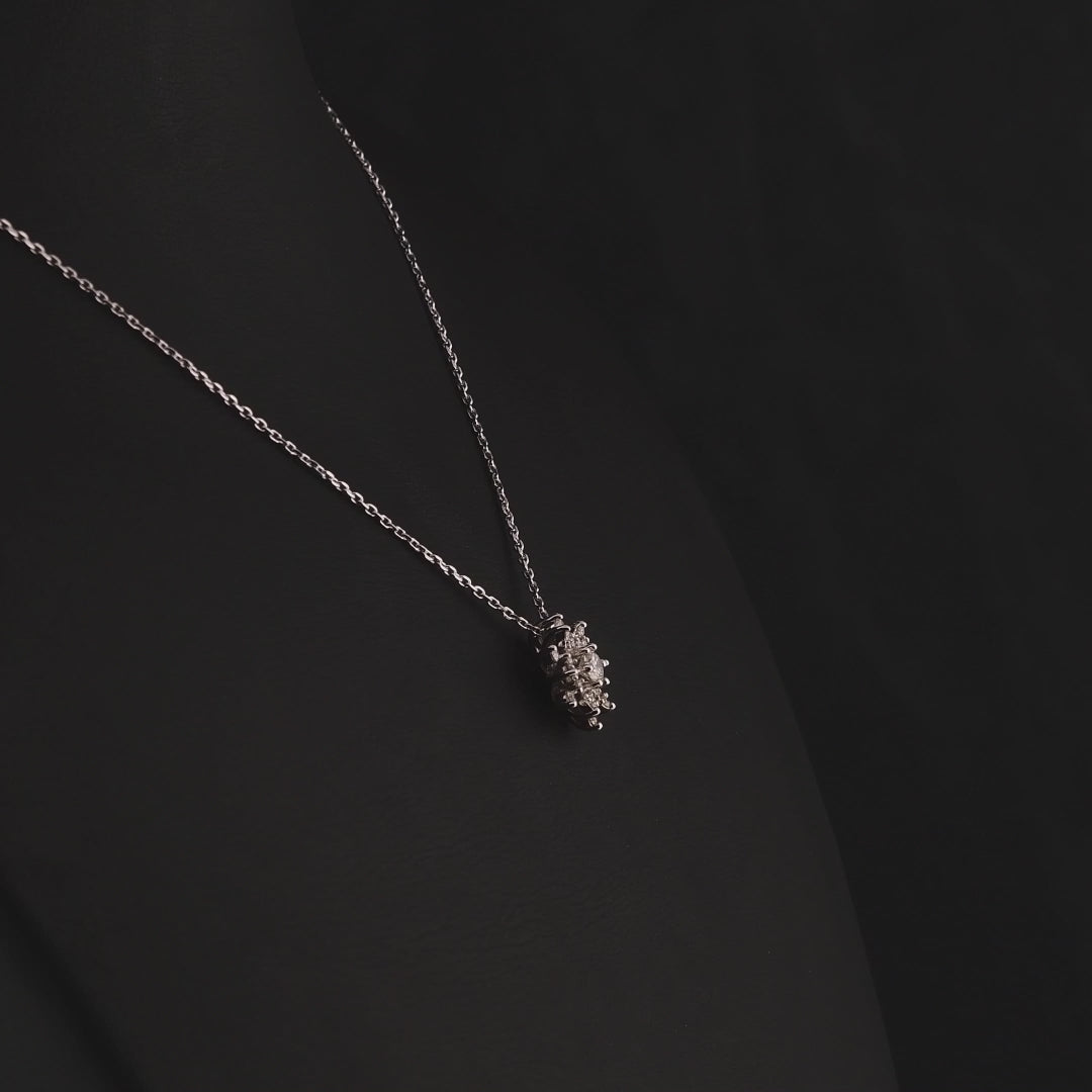 0.43 Karat Flora Pırlanta Kolye